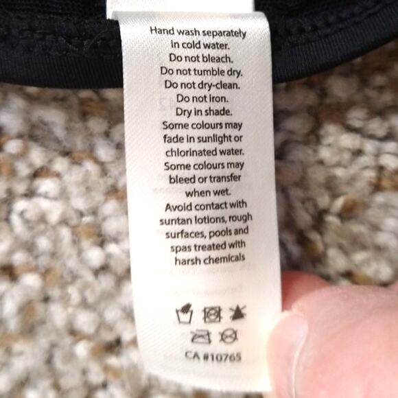 Sea Level Scallop Square Neck One Piece Swimsuit Black Size 12 Bralette Style - Picture 5 of 8